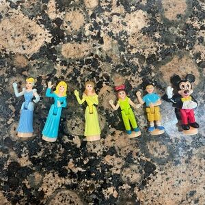 Polly picket Disney magic kingdom vintage figures